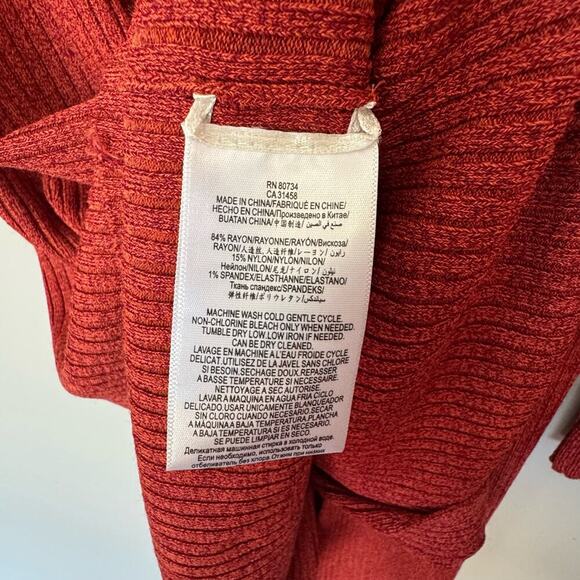 BCBGMAXAZRIA Rust Ribbed Knit Long Sleeve Dress Cutout Shoulder Slit - Picture 7 of 7